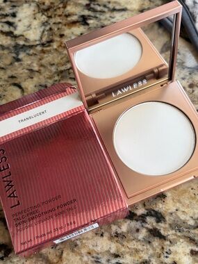 ⚡️♥️LAWLESS Translucent Perfecting Powder Skin Smoothing Powder